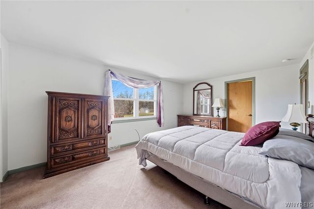 89 Montbleu Drive, Amherst, NY 14068