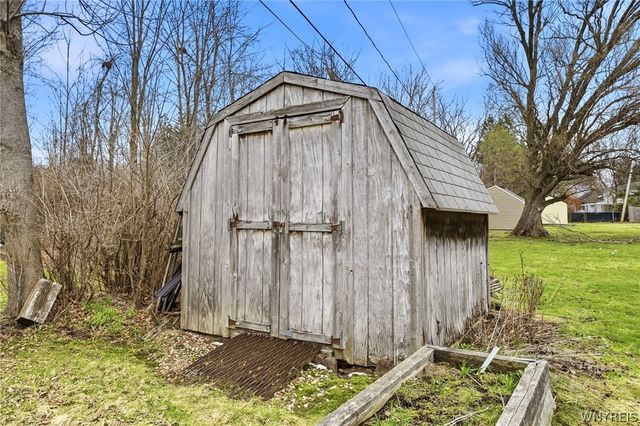 89 Montbleu Drive, Amherst, NY 14068