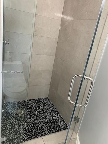 220 187th St, Sunny Isles Beach, FL 33160