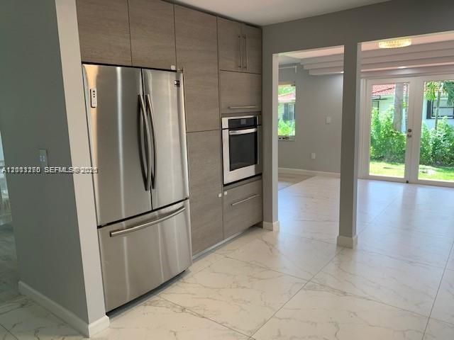 220 187th St, Sunny Isles Beach, FL 33160
