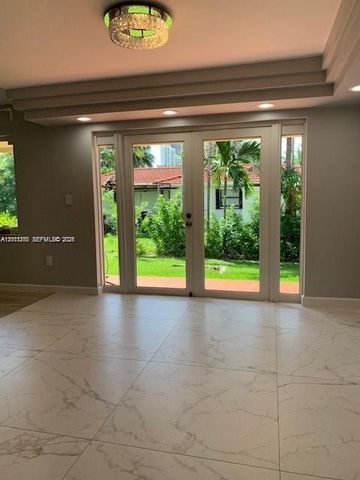 220 187th St, Sunny Isles Beach, FL 33160