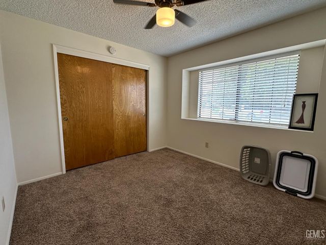 2825 Kootenay Court, Bakersfield, CA 93309