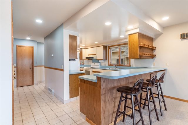 4276 Echo Cove, Manitou Beach, MI 49253