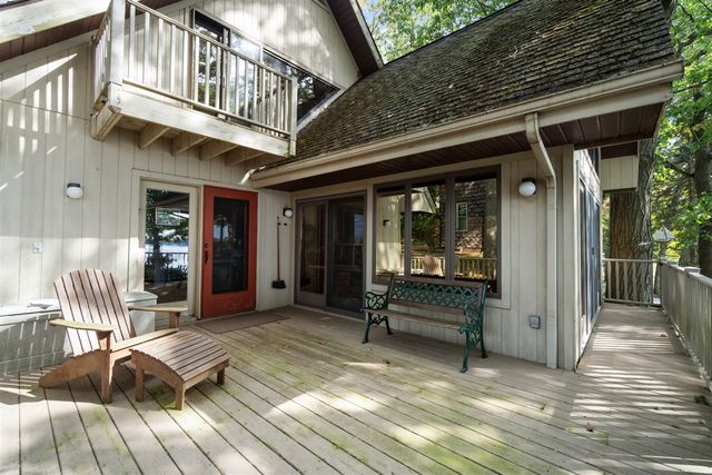 4276 Echo Cove, Manitou Beach, MI 49253
