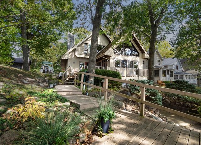 4276 Echo Cove, Manitou Beach, MI 49253