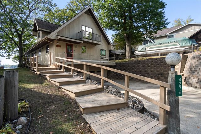 4276 Echo Cove, Manitou Beach, MI 49253