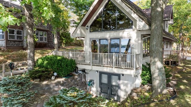 4276 Echo Cove, Manitou Beach, MI 49253