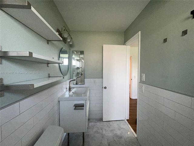 2471 SW 82nd Ave 209, Davie, FL 33324