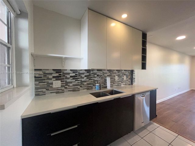 2471 SW 82nd Ave 209, Davie, FL 33324