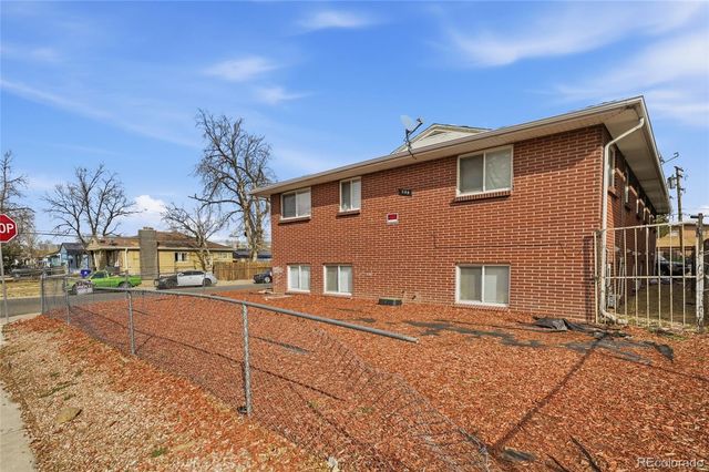 1592 Lansing Street, Aurora, CO 80010