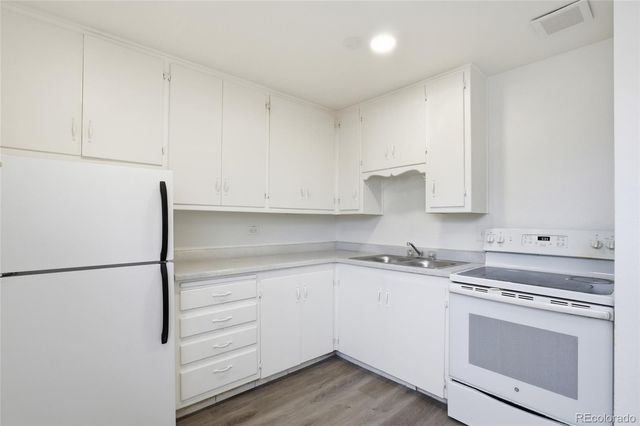 1592 Lansing Street, Aurora, CO 80010