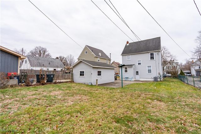 449 Palm Avenue, Akron, OH 44301