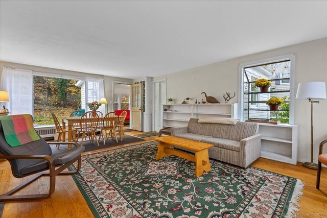 19 Armory Street, Hamden, CT 06517