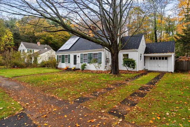 19 Armory Street, Hamden, CT 06517