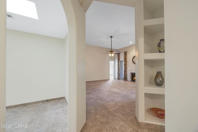 10604 N Laughing Coyote Way, Oro Valley, AZ 85737