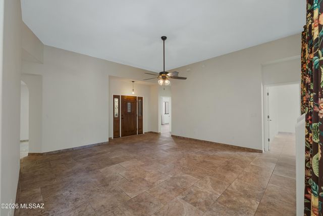 10604 N Laughing Coyote Way, Oro Valley, AZ 85737