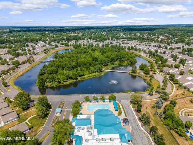 212 N Pondview Boulevard 212, Monroe, NJ 08831