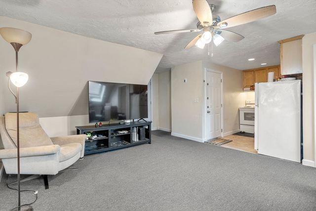 10 Holman Street C, Attleboro, MA 02703