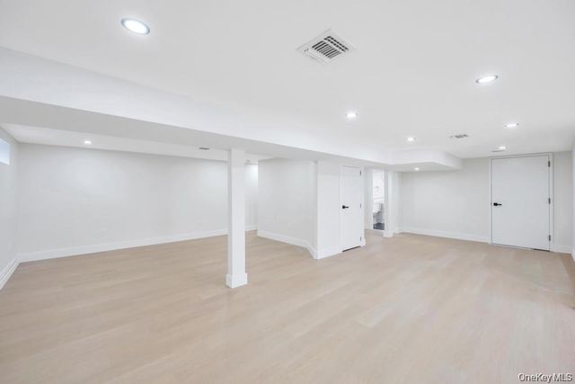 28 S Elm Street, Hicksville, NY 11801