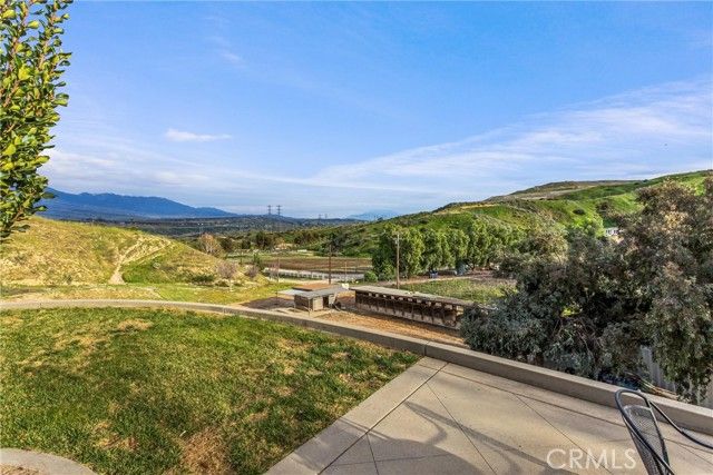 26676 Cypress, Redlands, CA 92373