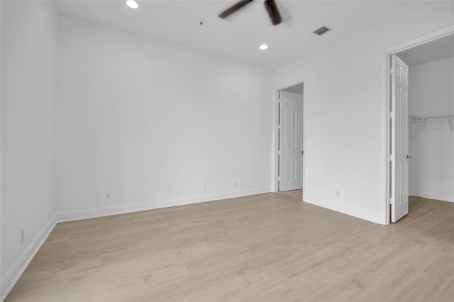 6809 N Lakeside Circle 101, Davie, FL 33314