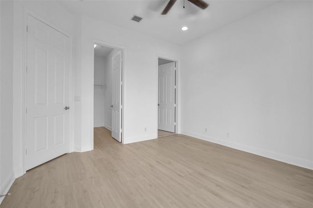 6809 N Lakeside Circle 101, Davie, FL 33314