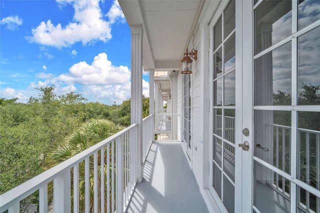 6809 N Lakeside Circle 101, Davie, FL 33314