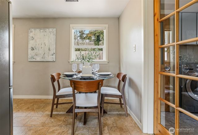 11545 34th Avenue NE, Seattle, WA 98125