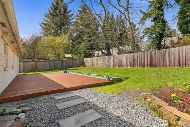 11545 34th Avenue NE, Seattle, WA 98125