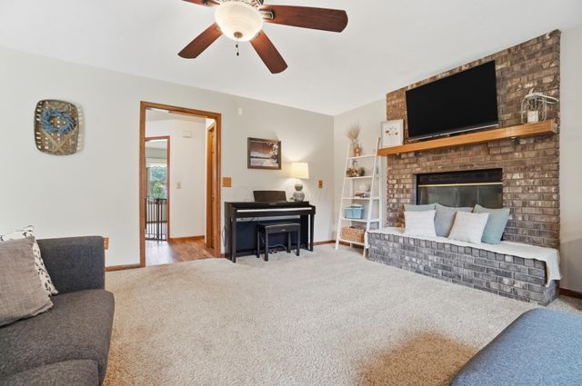 3475 Kenerly Street, Springfield, OH 45502