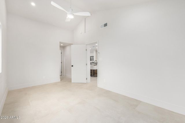 3247 E SHERIDAN Street, Phoenix, AZ 85008