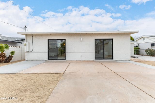 3247 E SHERIDAN Street, Phoenix, AZ 85008