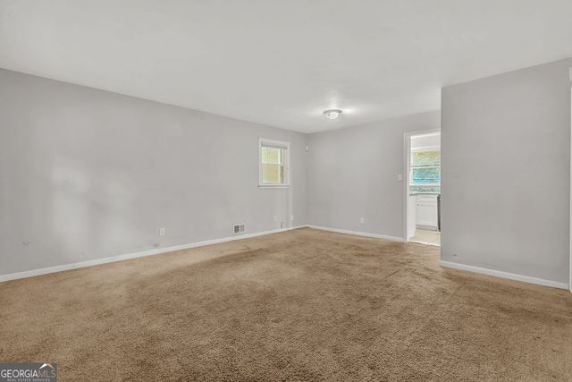 1034 Forest Valley Drive SE, Atlanta, GA 30354