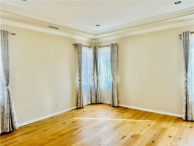 102 Chestnut Grove, Irvine, CA 92620