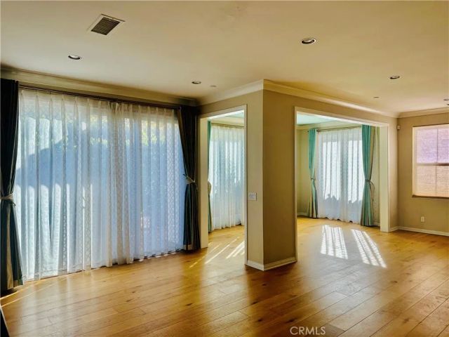 102 Chestnut Grove, Irvine, CA 92620