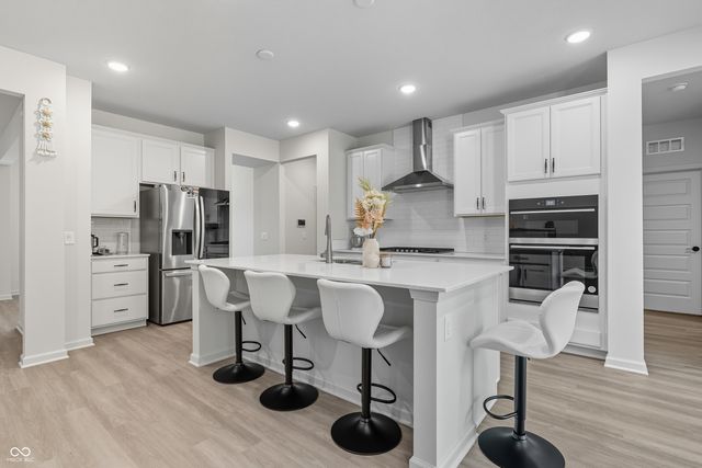 6460 Ambassador Drive, Plainfield, IN 46168