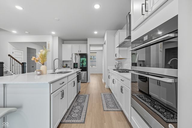 6460 Ambassador Drive, Plainfield, IN 46168