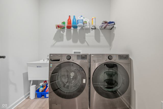 6460 Ambassador Drive, Plainfield, IN 46168