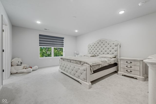 6460 Ambassador Drive, Plainfield, IN 46168