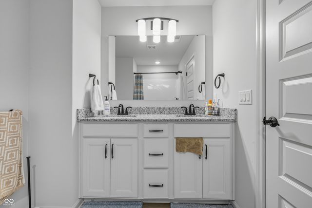 6460 Ambassador Drive, Plainfield, IN 46168