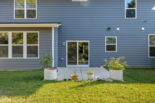 6460 Ambassador Drive, Plainfield, IN 46168