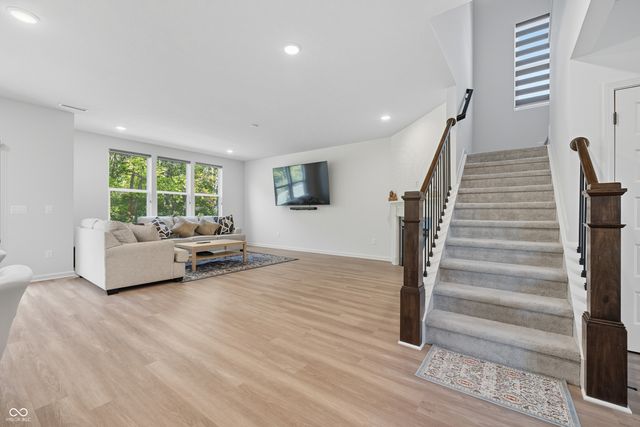 6460 Ambassador Drive, Plainfield, IN 46168