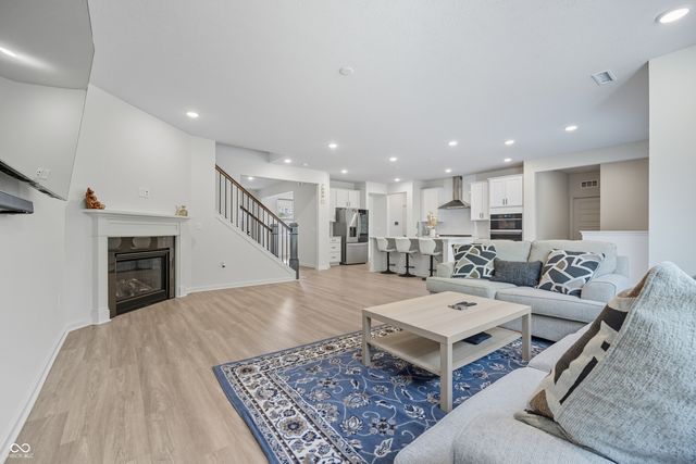 6460 Ambassador Drive, Plainfield, IN 46168