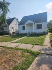 8244 Heyden Street, Detroit, MI 48228