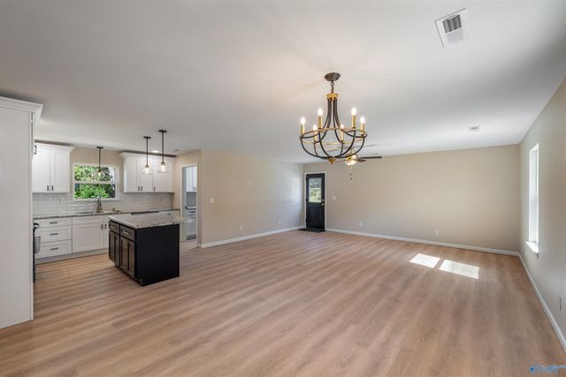 1400 Sanders Avenue NE, Fort Payne, AL 35967