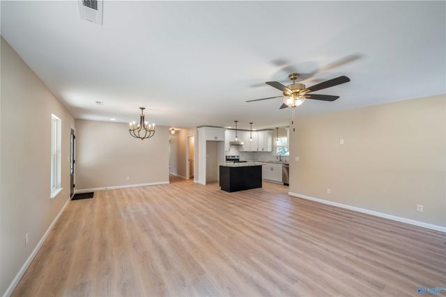 1400 Sanders Avenue NE, Fort Payne, AL 35967