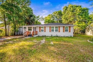 204 Donald Dr, Pensacola, FL 32507