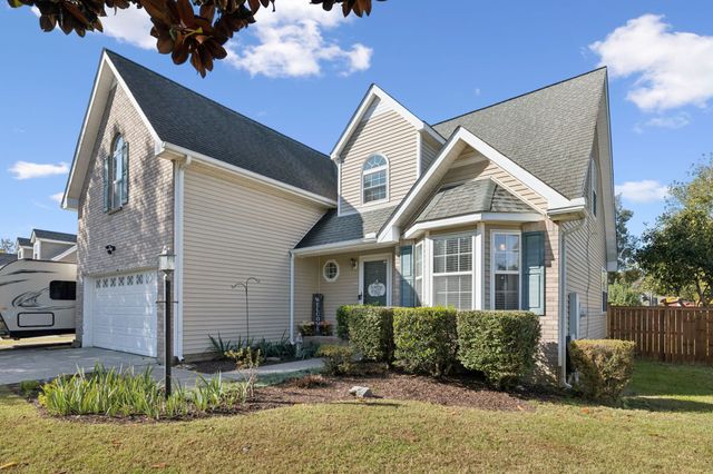 1524 Quantum Ct, Murfreesboro, TN 37128
