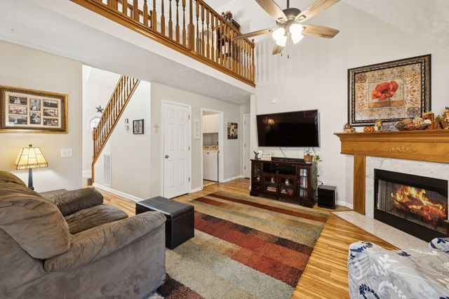 1524 Quantum Ct, Murfreesboro, TN 37128