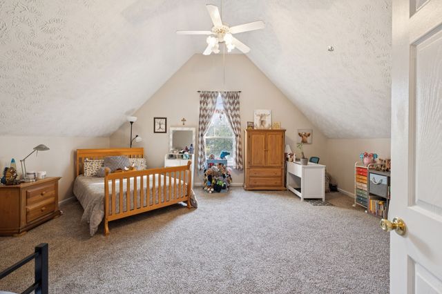 1524 Quantum Ct, Murfreesboro, TN 37128